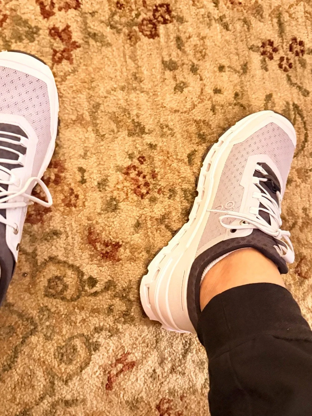 Women’s Athletic Sneakers in black and Charcoal gray with k- Breathable Support